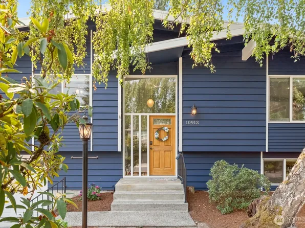 10913 NE 48th Street, Kirkland, WA 98033