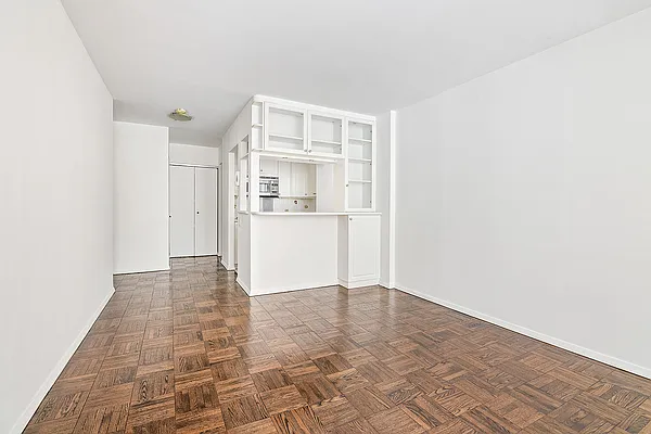 Rented by Corcoran | media 3