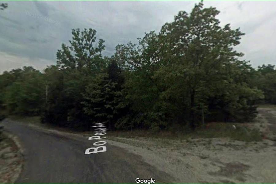 2nd image of 803 N Bo Peep Ave