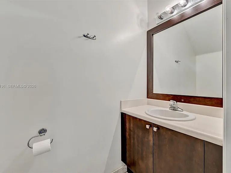 3897 Tree Top Dr — Photo 23