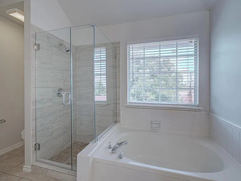 1411 Prentice St — Photo 20