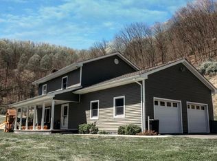 43 Ponderosa Dr, Tomahawk, KY 41262