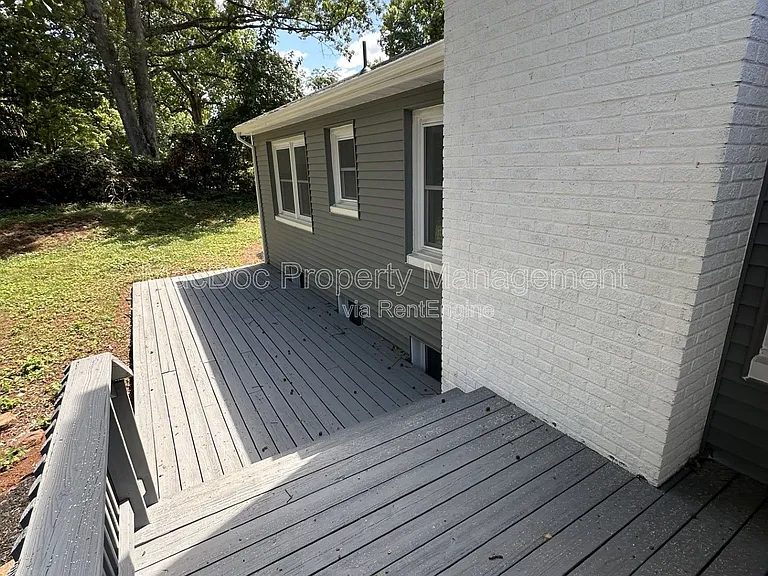 12317 Metlock Rd #A — Photo 32