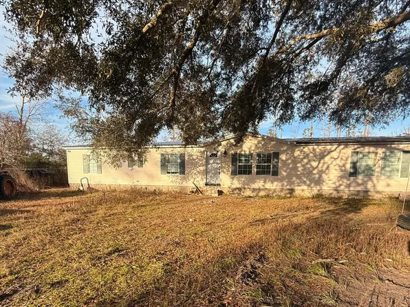 6831 139th Dr, Live Oak, FL 32060