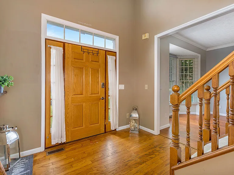 3291 Shadylake Dr — Photo 9