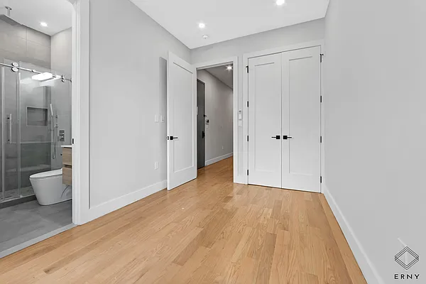 Rented by ERNY LLC | media 10