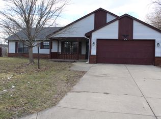 3158 N Cherry Lake Ln, Indianapolis, IN 46235