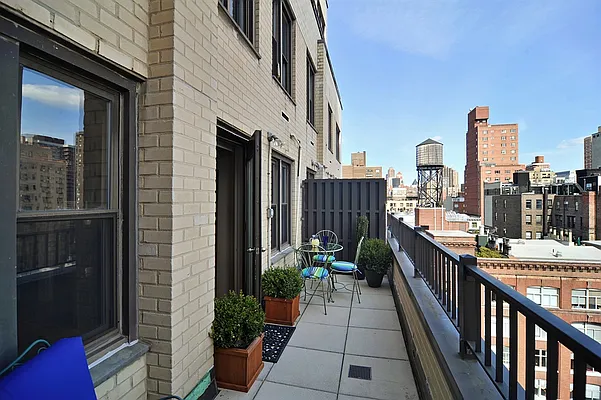 Sold by Corcoran | media 1