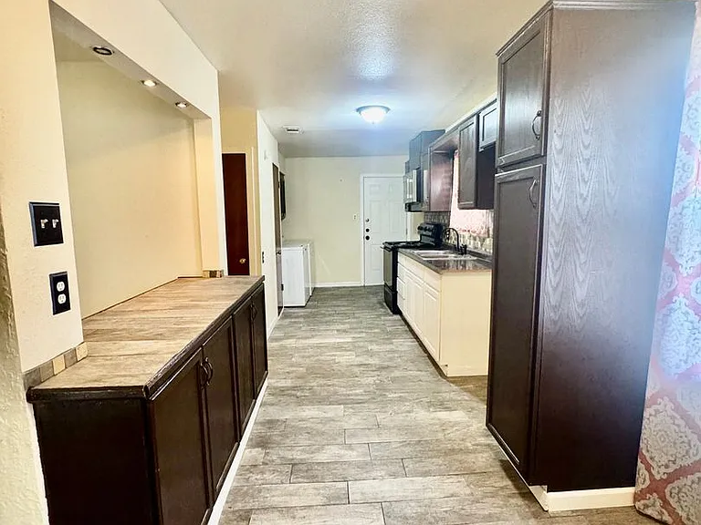 2709 Milo St — Photo 8