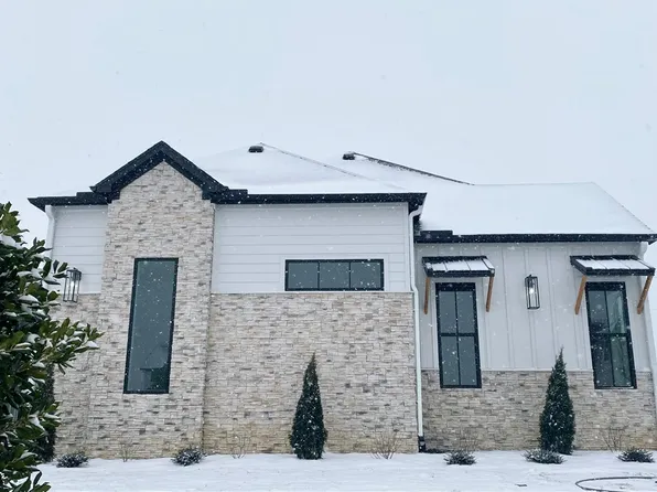 3403 SW Awakening Ave, Bentonville, AR 72713