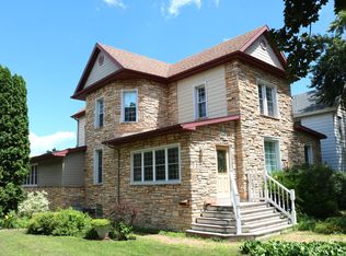 1247 Farnam St, La Crosse, WI 54601