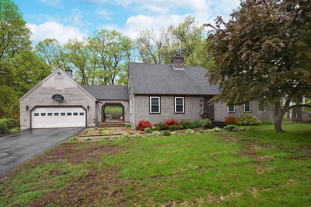 151 Riverlin St, Millbury, MA 01527 Zillow