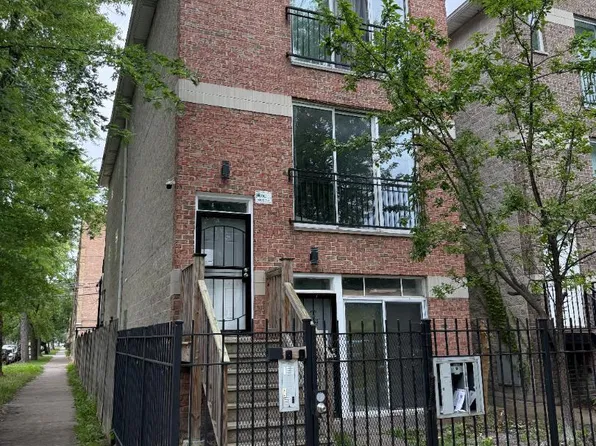 7656 S Colfax Ave Unit 2, Chicago, IL 60649