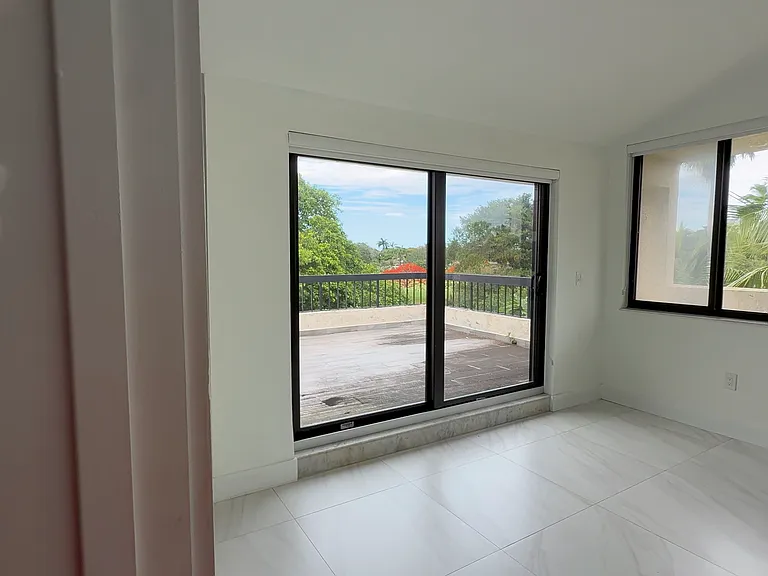 730 Coral Way #302 — Photo 59
