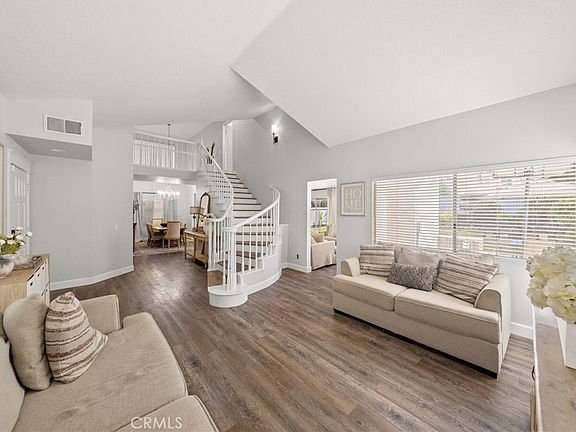 2nd image of 30248 Calle Belcanto