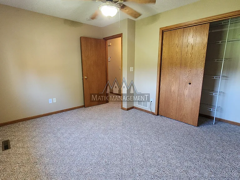 4343 Ashland Ln NW — Photo 22