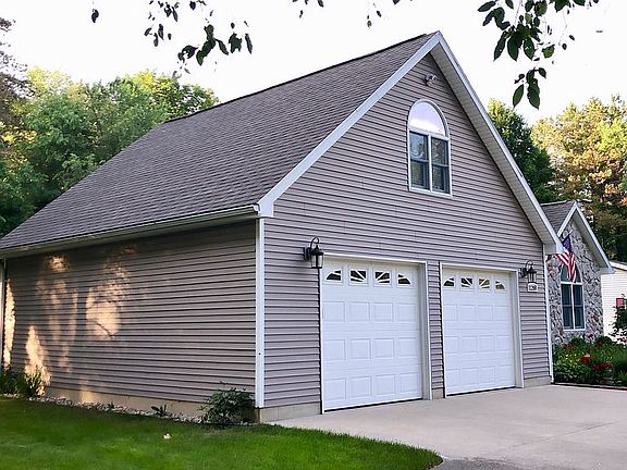 5th image of 11288 Oakwood Dr