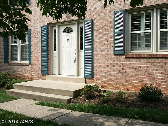 2nd image of 4774 Farndon Ct