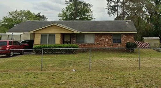 5850 Blueridge Dr — Photo 1