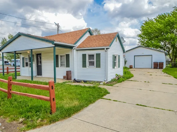 704 S Main St, Edinburgh, IN 46124