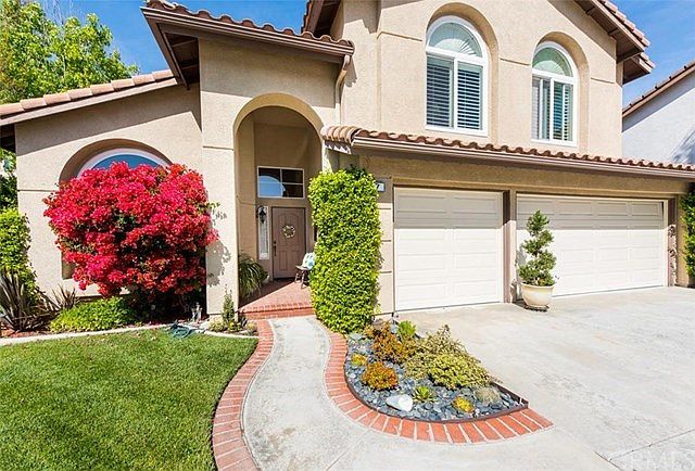 1st image of 7 Grandbriar