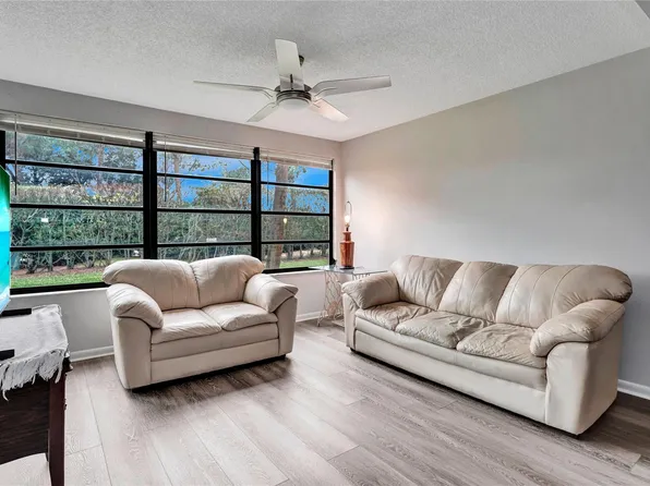 3515 Village Boulevard #105, West Palm Beach, FL 33409