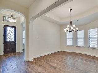 637 Rustic Trl, Midlothian, TX 76065