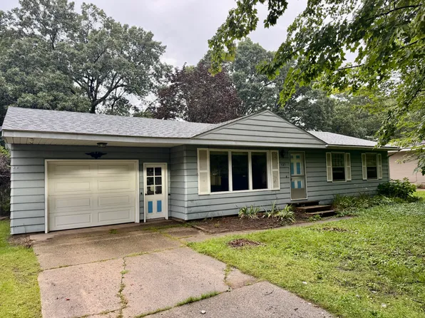 131 Dunton Ave, Holland, MI 49424