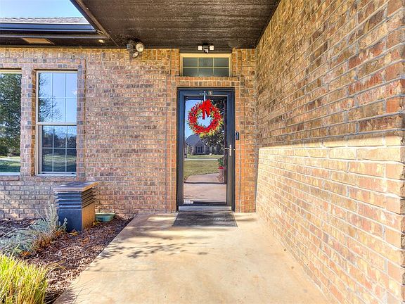 3rd image of 9615 Prosper Dr