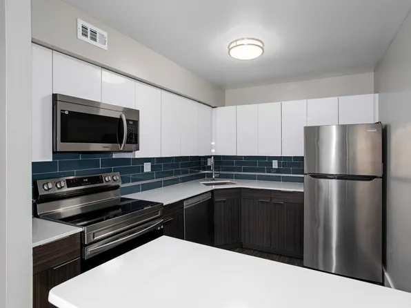 Berkeley Trace, 3806 Bensalem Blvd, Bensalem, PA 19020