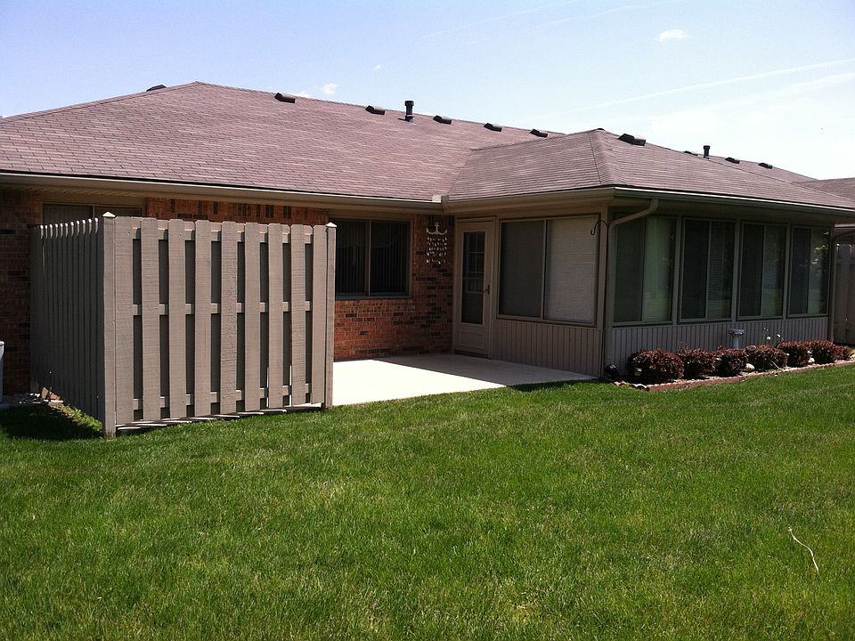 2nd image of 4009 Vermont Dr