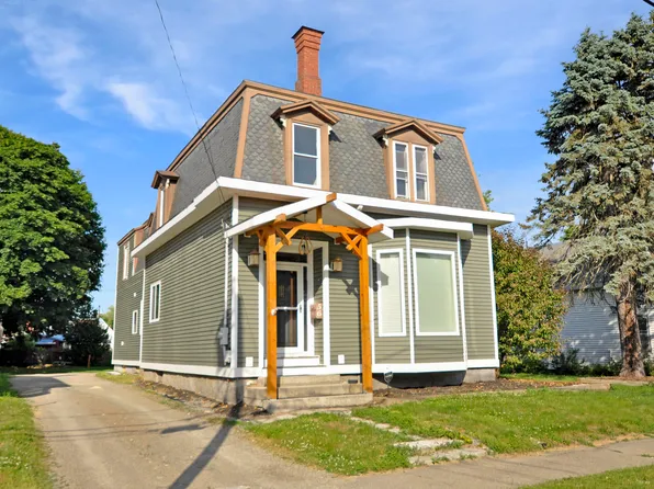 56 Holyoke Street, Brewer, ME 04412