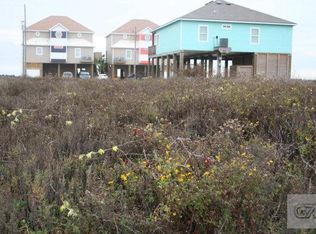1126 Gulfview Rd, Crystal Beach, TX 77650