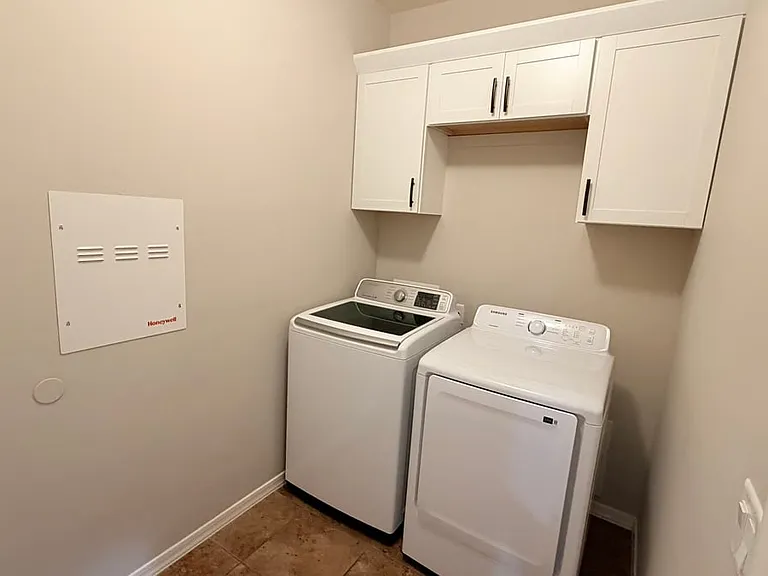 40750 W Colby Dr — Photo 8