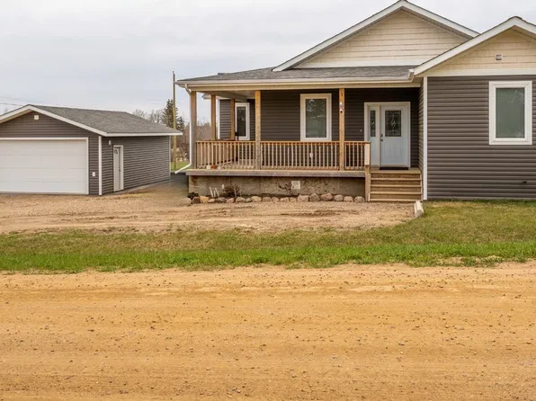 190 1st Street W, Pierceland, SK S0M 2K0