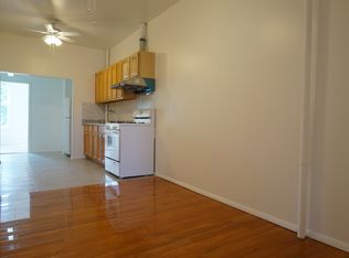 110 Jackson St APT 3R, Brooklyn, NY 11211