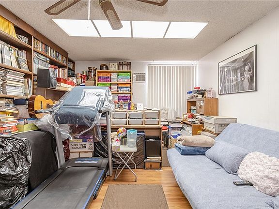 5th image of 8807 Stansbury Ave