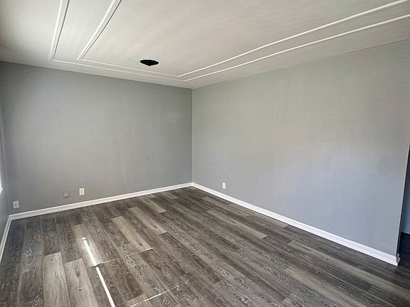 2nd image of 5523 Holborn Dr
