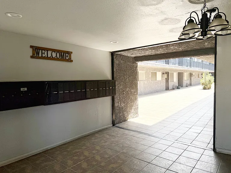240 W Verdugo Ave #P — Photo 4