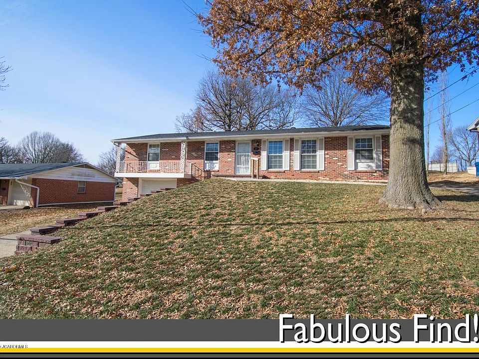 1st image of 207 Belair Dr