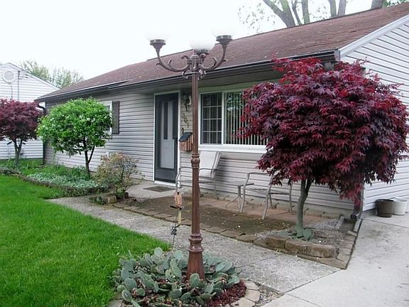 2nd image of 301 Glenwood Ave