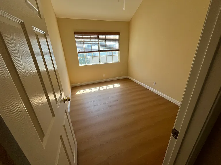 4th bed room