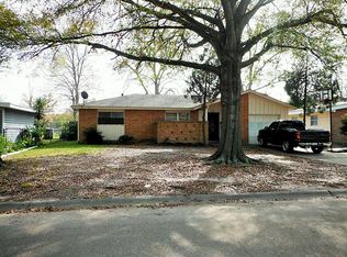 551 W Troy Rd, Houston, TX 77091