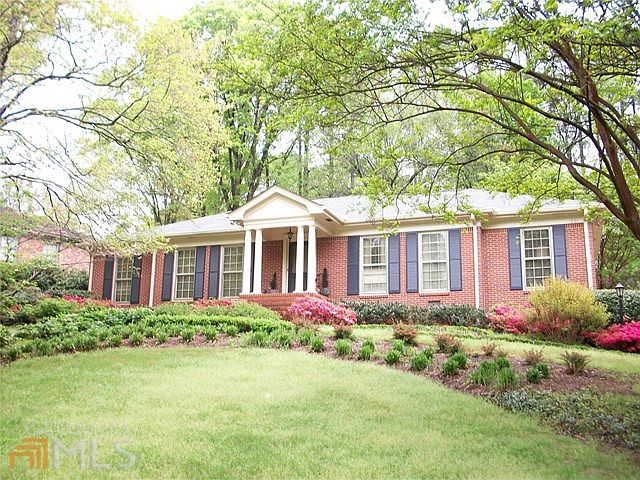 1st image of 3528 Castleridge Dr
