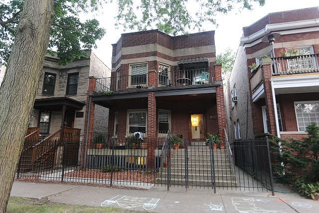 1st image of 2227 W Leland Ave #G