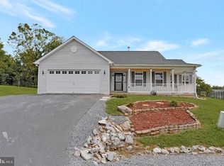 129 Toronado Dr, Martinsburg, WV 25403