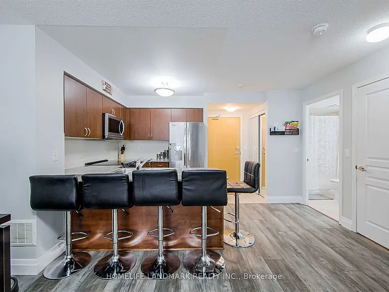 55 S Town Centre Blvd #209 — Photo 14