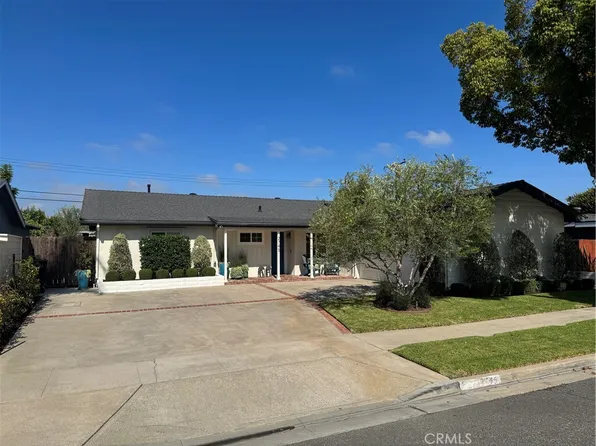 2745 Drake Ave, Costa Mesa, CA 92626
