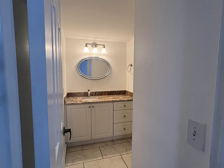 10801 SW 109th Ct #D208 — Photo 15