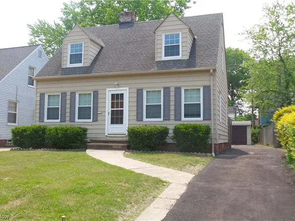 15910 Scottsdale Blvd, Shaker Heights, OH 44120